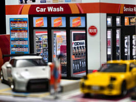 Eneos Japan Gas Station Diorama Set "American Diorama X G-Fans" Series for 1/64 Scale Models by American Diorama - Image 3