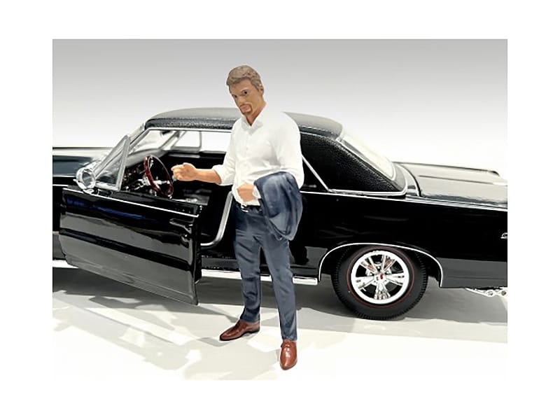 "Gentlemen's Club" Figure 1 for 1/24 Scale Models by American Diorama - Image 2