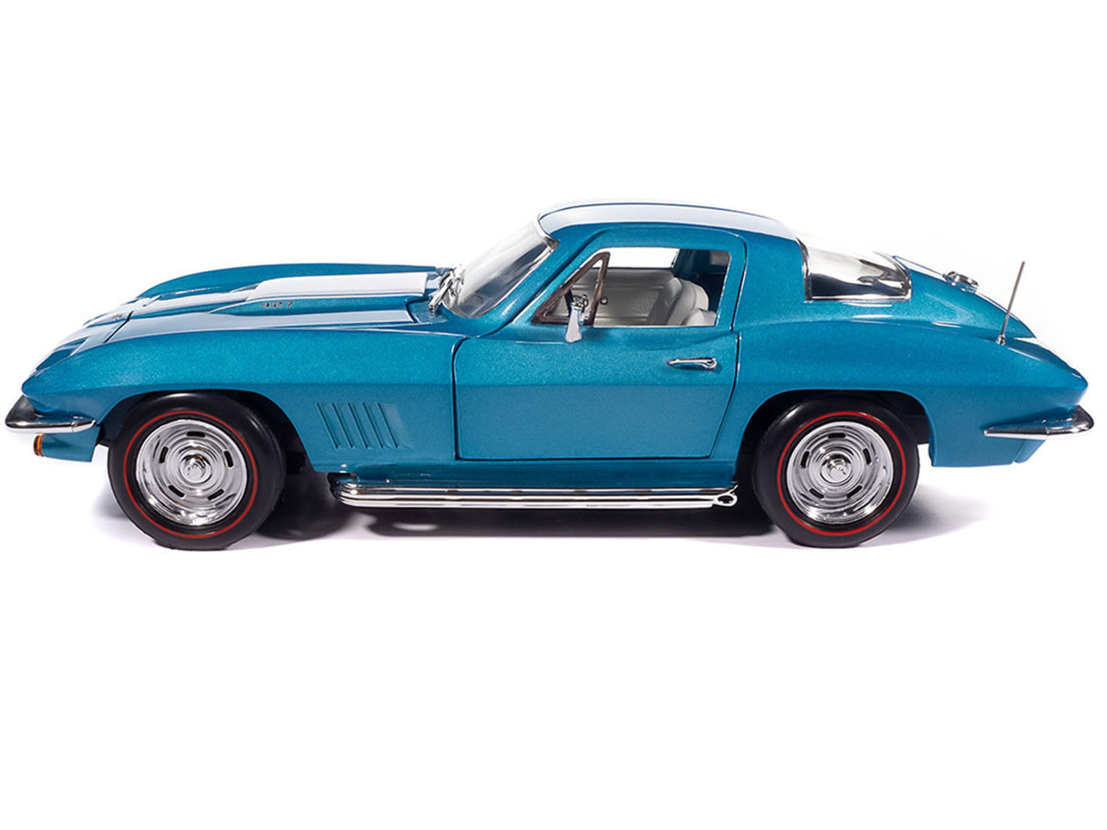 1967 Chevrolet Corvette Stingray Light Blue Metallic with White Hood Stripe "American Muscle" Series 1/18 Diecast Model Car by Auto World - Image 4