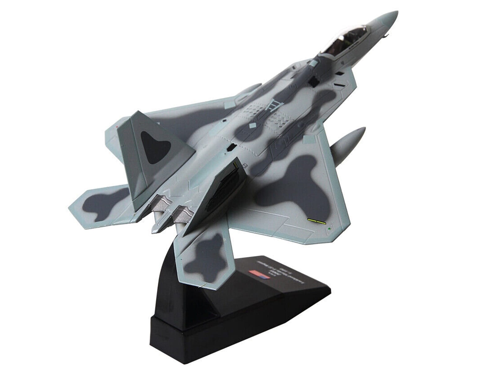 Lockheed Martin F-22A Raptor Stealth Aircraft "27th Figher Squadron 1st Operations Group Langley AFB" (2005) United States Air Force 1/100 Diecast Model Airplane - Image 2