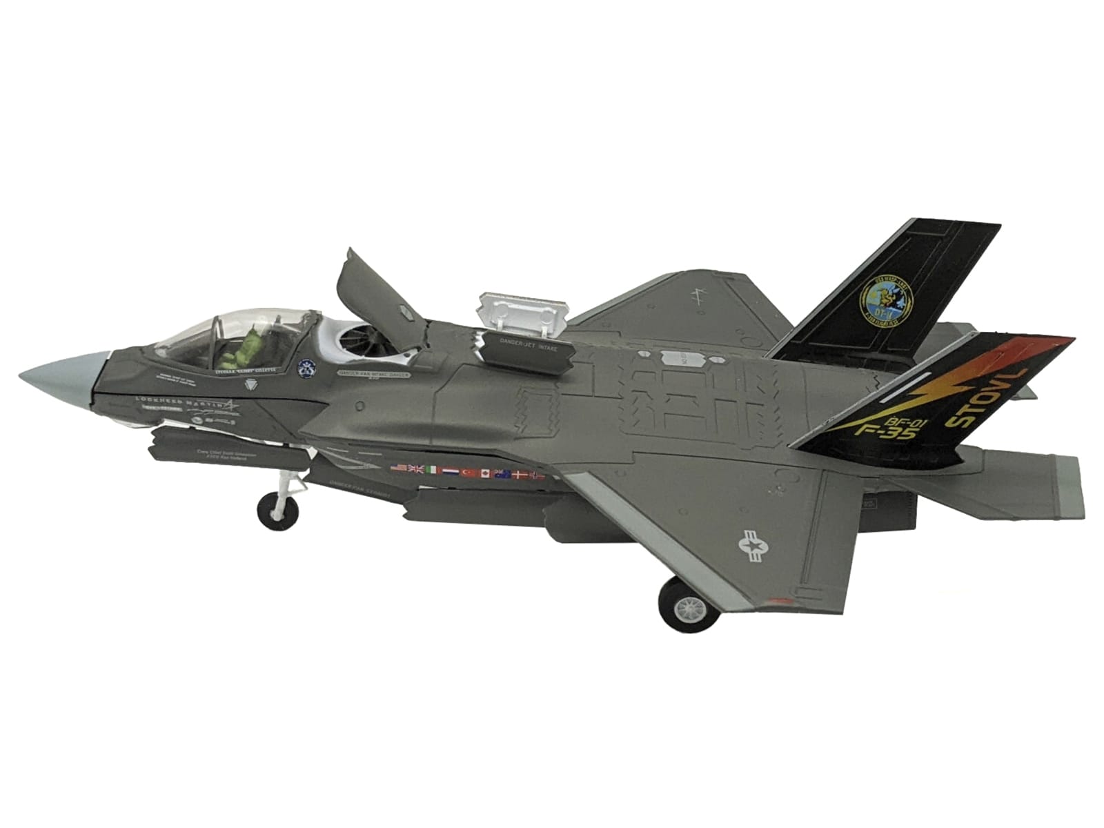 Lockheed Martin F-35B (STOVL) Lightning II Aircraft "BF-01 Prototype Air Test an Evaluation Squadron 23 (VX-23) Salty Dogs" (2009) United States Navy 1/72 Diecast Model Airplane - Image 2