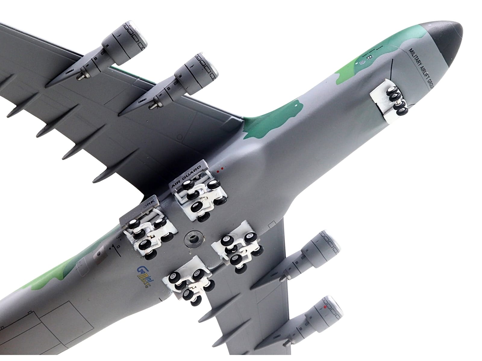 Lockheed C-5M Super Galaxy Transport Aircraft "New York Air National Guard 105th Airlift Wing Stewart Air National Guard Base" United States Air Force (68-0226) Green Camouflage "Gemini Macs" Series 1/400 Diecast Model Airplane by GeminiJets - Image 2