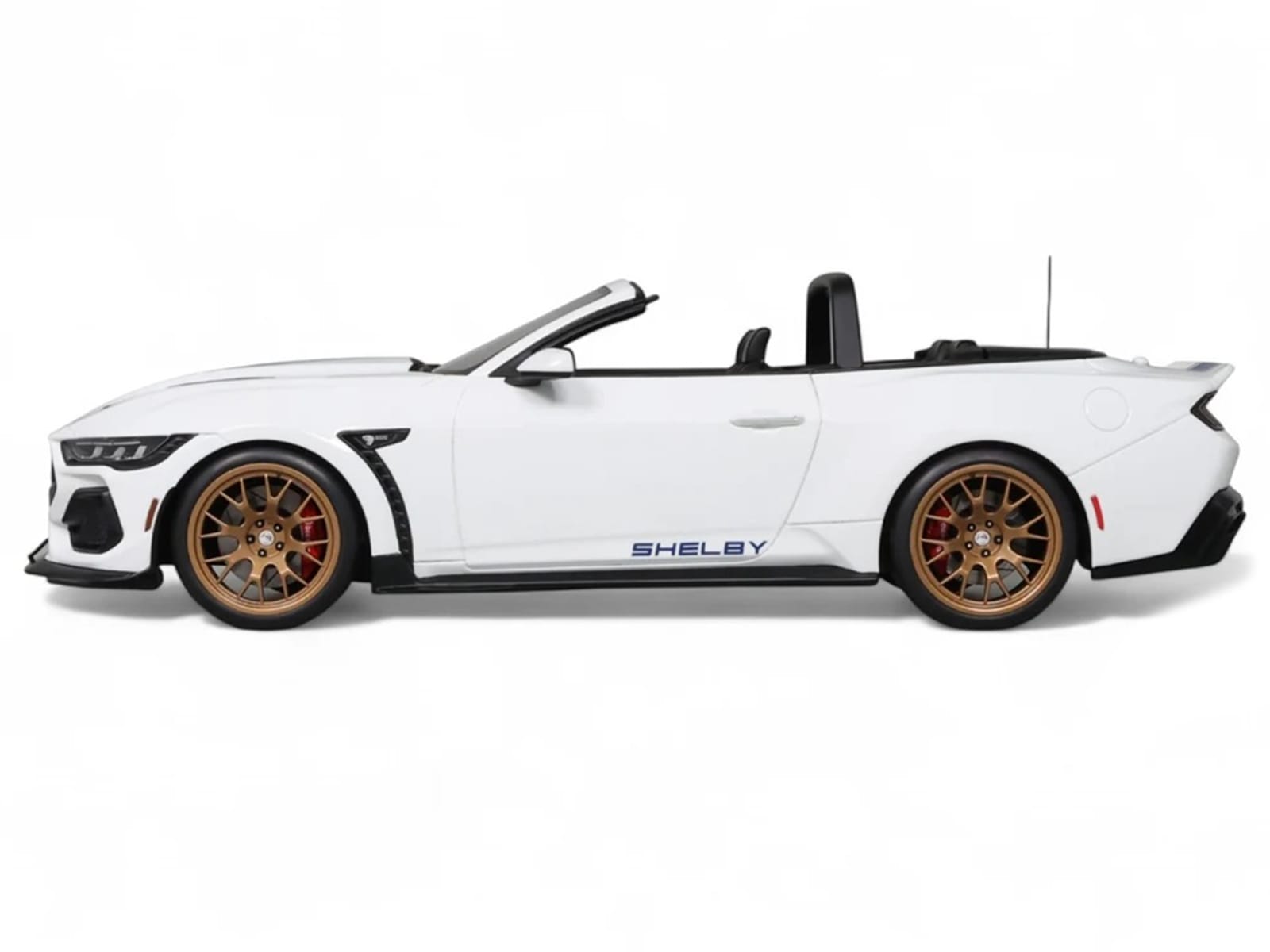 2025 Shelby Mustang Supersnake Convertible White with Blue Stripes 1/18 Model Car by GT Spirit - Image 4
