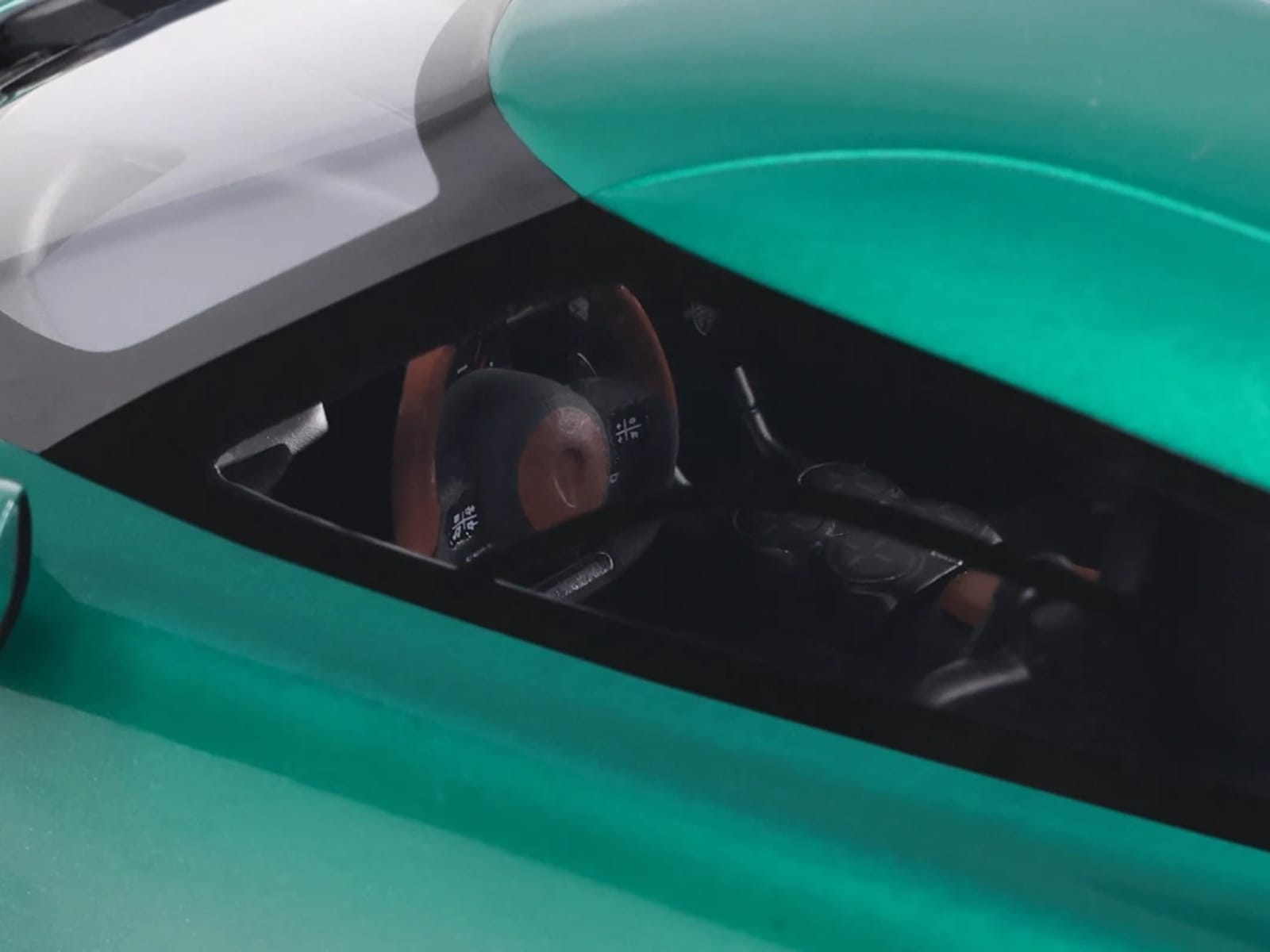 2024 Koenigsegg Gemera Racing Green Metallic 1/18 Model Car by GT Spirit - Image 3