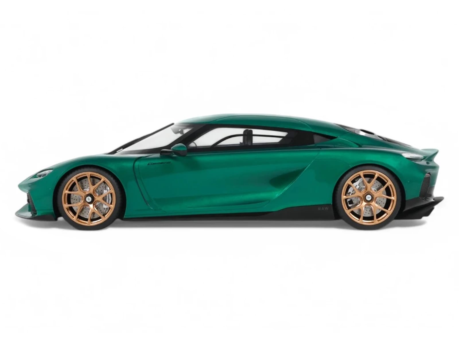2024 Koenigsegg Gemera Racing Green Metallic 1/18 Model Car by GT Spirit - Image 4