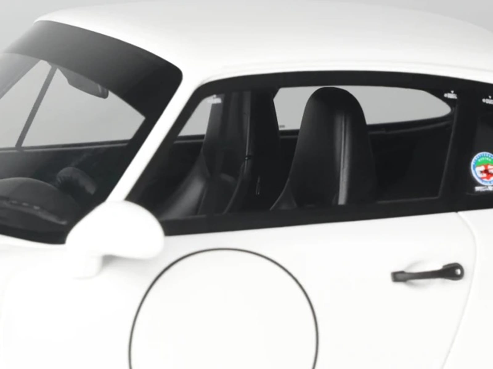 1992 Porsche 911 (964) "Carrera Cup - USA Edition" White 1/18 Model Car by GT Spirit - Image 3