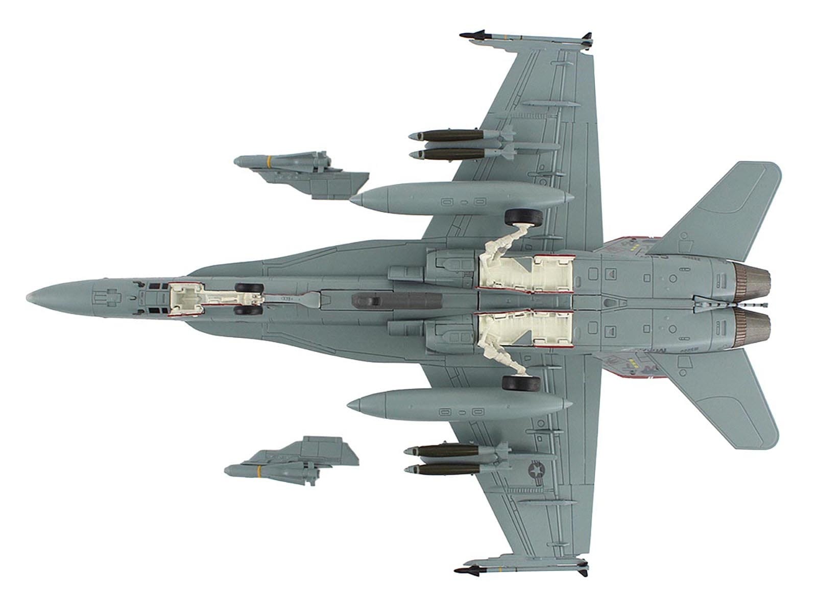 McDonnell Douglas F/A-18C Hornet Aircraft "VMFA-232 Red Devils" (2014) United States Marine Corps "Air Power Series" 1/72 Diecast Model by Hobby Master - Image 5