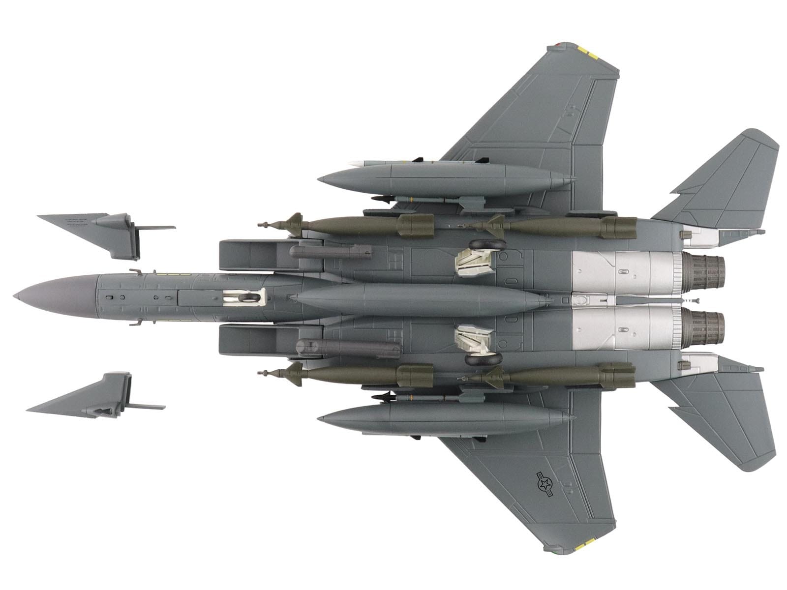 McDonnell Douglas F-15E Strike Eagle Fighter Aircraft "88-0705 90th Fighter Squadron Commanding Officer's Jet" (2005) United States Air Force "Air Power Series" 1/72 Diecast Model by Hobby Master - Image 5