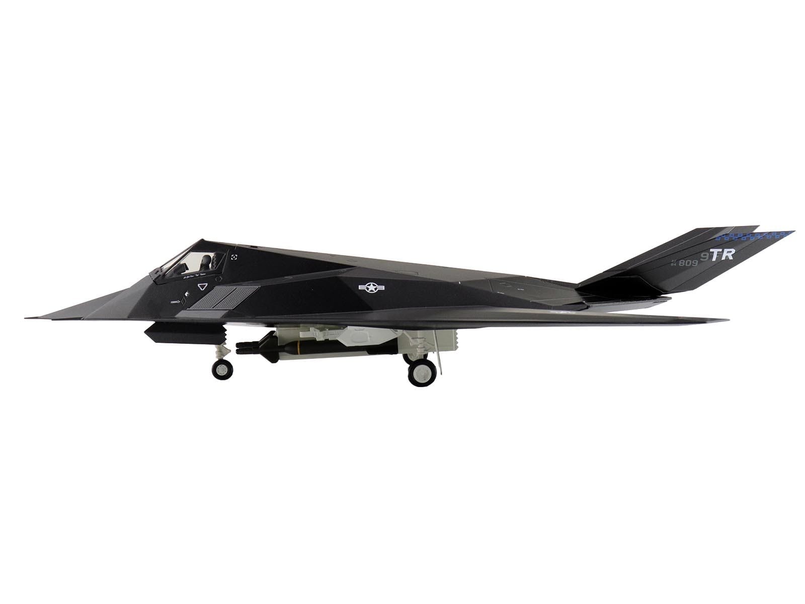 Lockheed YF-117 Nighthawk Stealth Aircraft "79-10782 410th FTS Edwards AFB" (2005) United States Air Force "Air Power Series" 1/72 Diecast Model by Hobby Master - Image 2
