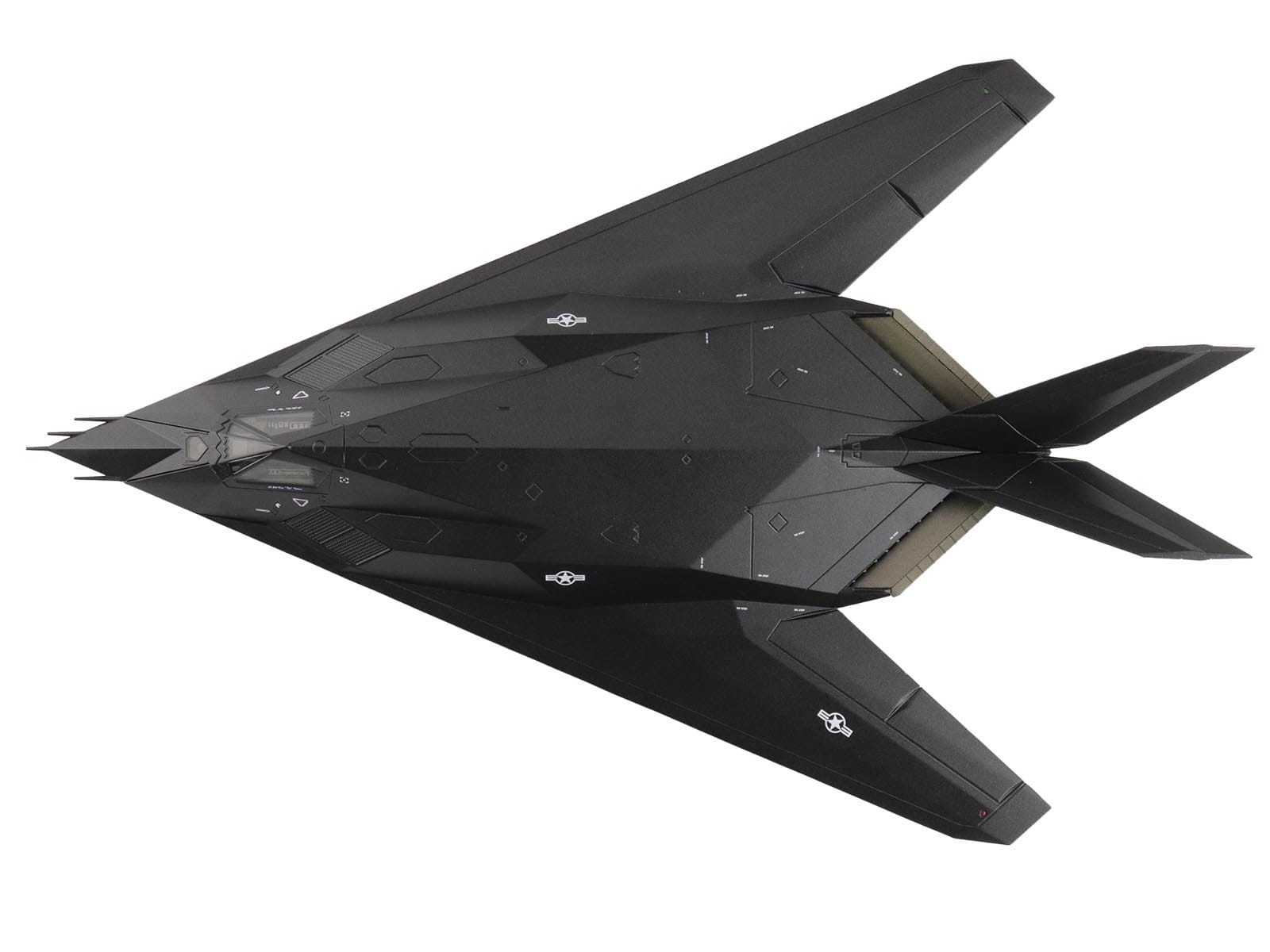 Lockheed YF-117 Nighthawk Stealth Aircraft "79-10782 410th FTS Edwards AFB" (2005) United States Air Force "Air Power Series" 1/72 Diecast Model by Hobby Master - Image 4