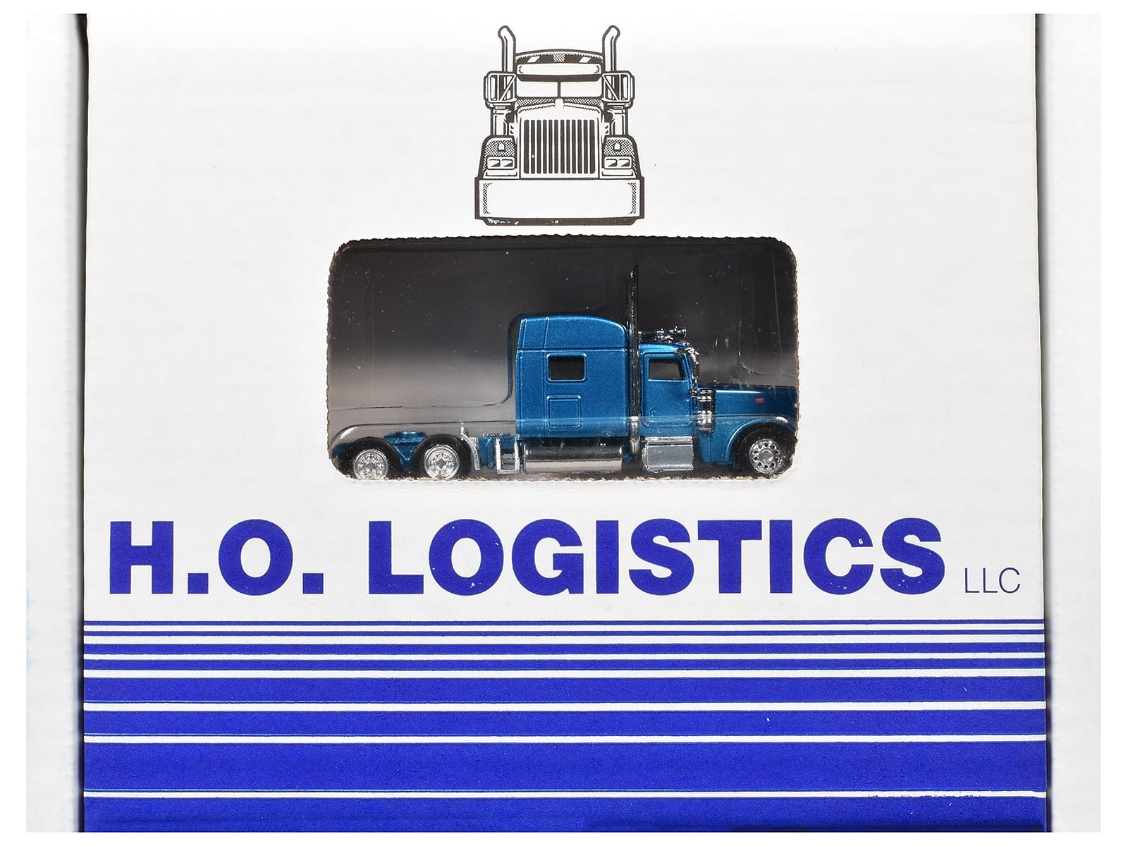 Peterbilt 389 Truck Tractor with Sleeper Cab Blue Metallic and Pneumatic Tank Trailer Chrome Combo Set 1/87 (HO) Plastic Model Car by HO Logistics - Image 3
