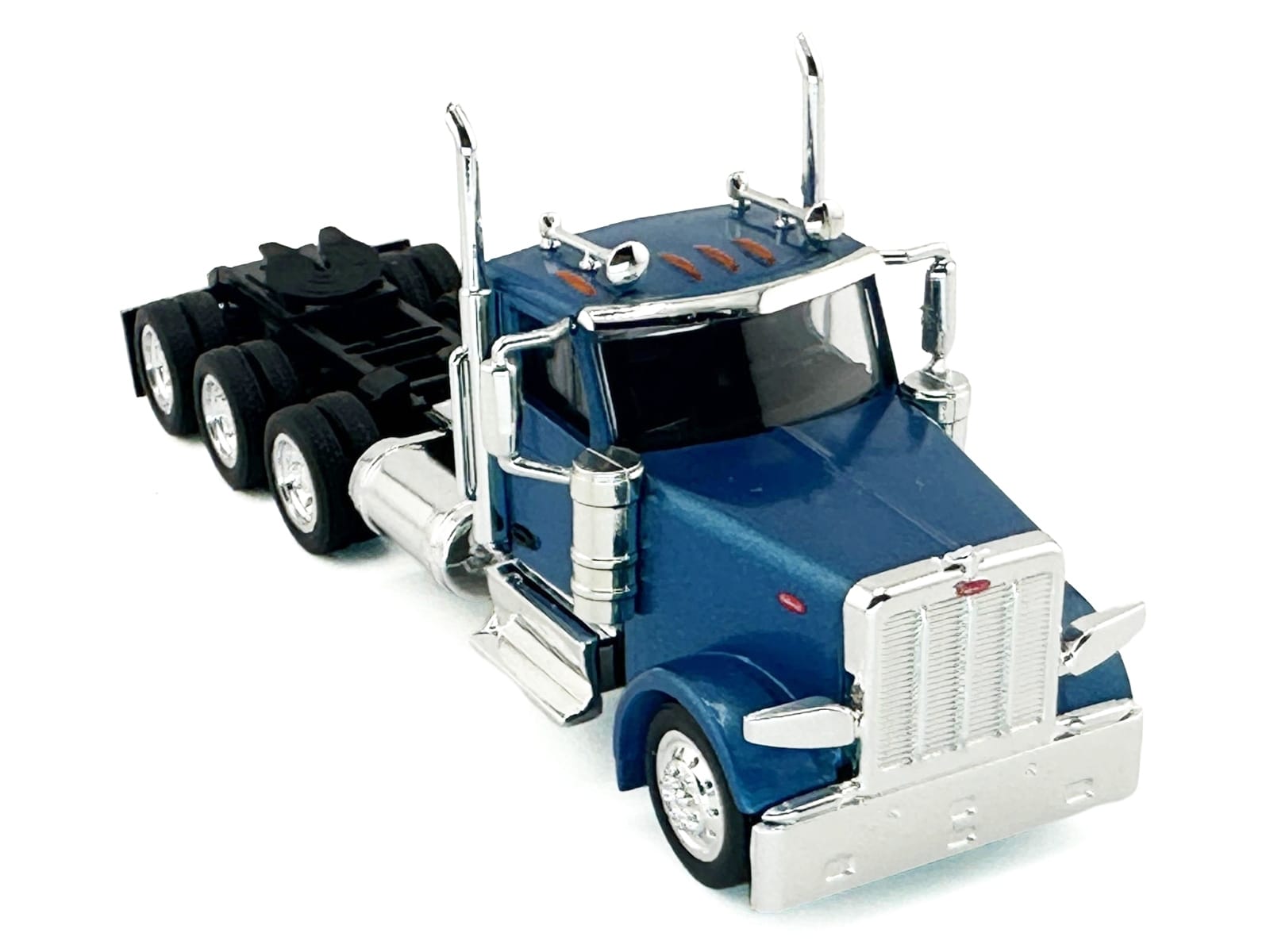 Peterbilt 589 3-Axel Day Cab Blue Metallic 1/87 (HO) Plastic Model Car by HO Logistics - Image 4