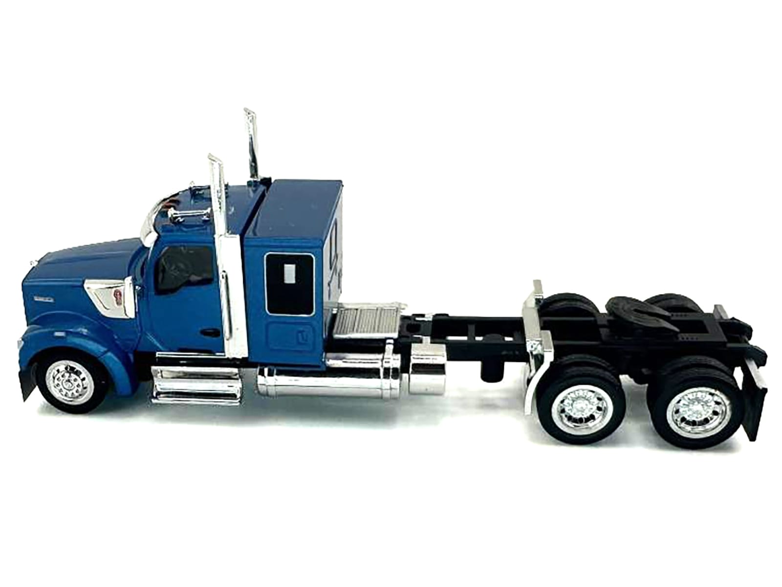 Kenworth W990 with Flat Top Sleeper Cab Blue Metallic 1/87 (HO) Plastic Model Car by HO Logistics - Image 2