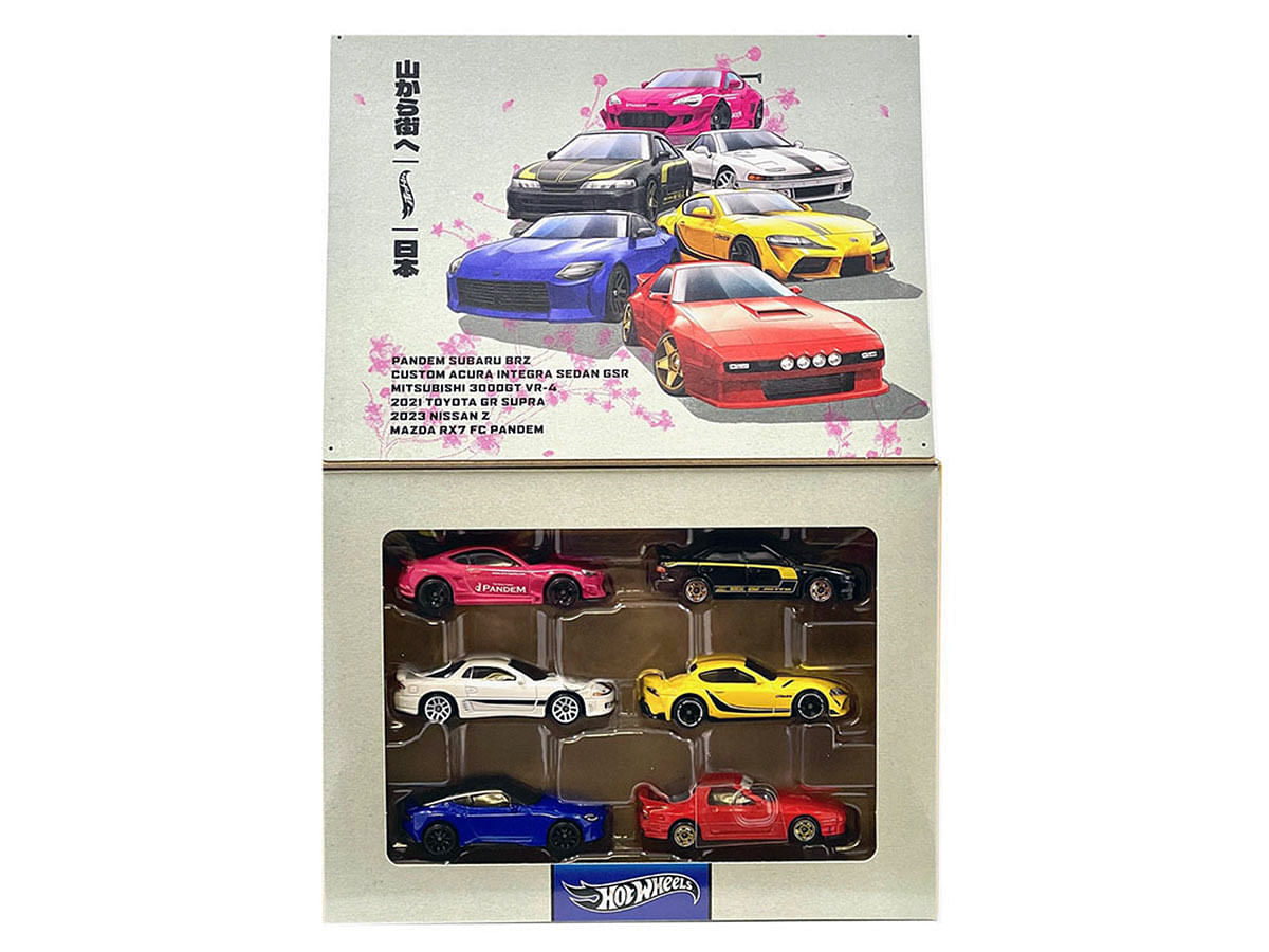 “Japan Street Theme” 6 piece Set Diecast model cars by Hot Wheels