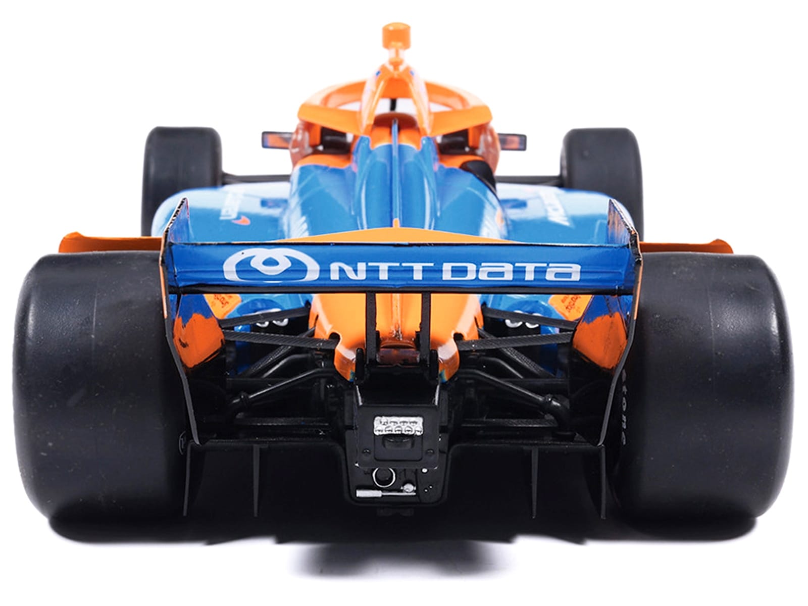Dallara IndyCar #6 Nolan Siegel "NTT Data" Arrow McLaren (Road Course Configuration) "NTT IndyCar Series" (2026) 1/18 Diecast Model Car by IXO Models - Image 5