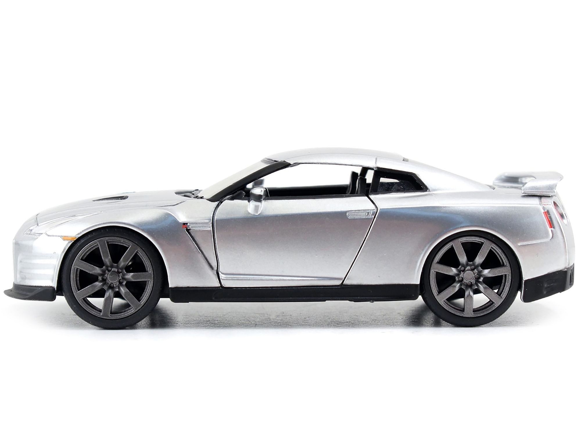 Brian’s Nissan GT-R (R35) Silver Metallic “Fast & Furious” Movie 1/32 Diecast Model Car by Jada