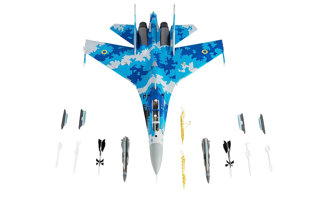 Sukhoi Su-27UB Flanker Aircraft "831st Tactical Aviation Brigade" (2017) Ukrainian Air Forces 1/72 Diecast Model by JC Wings - Image 4
