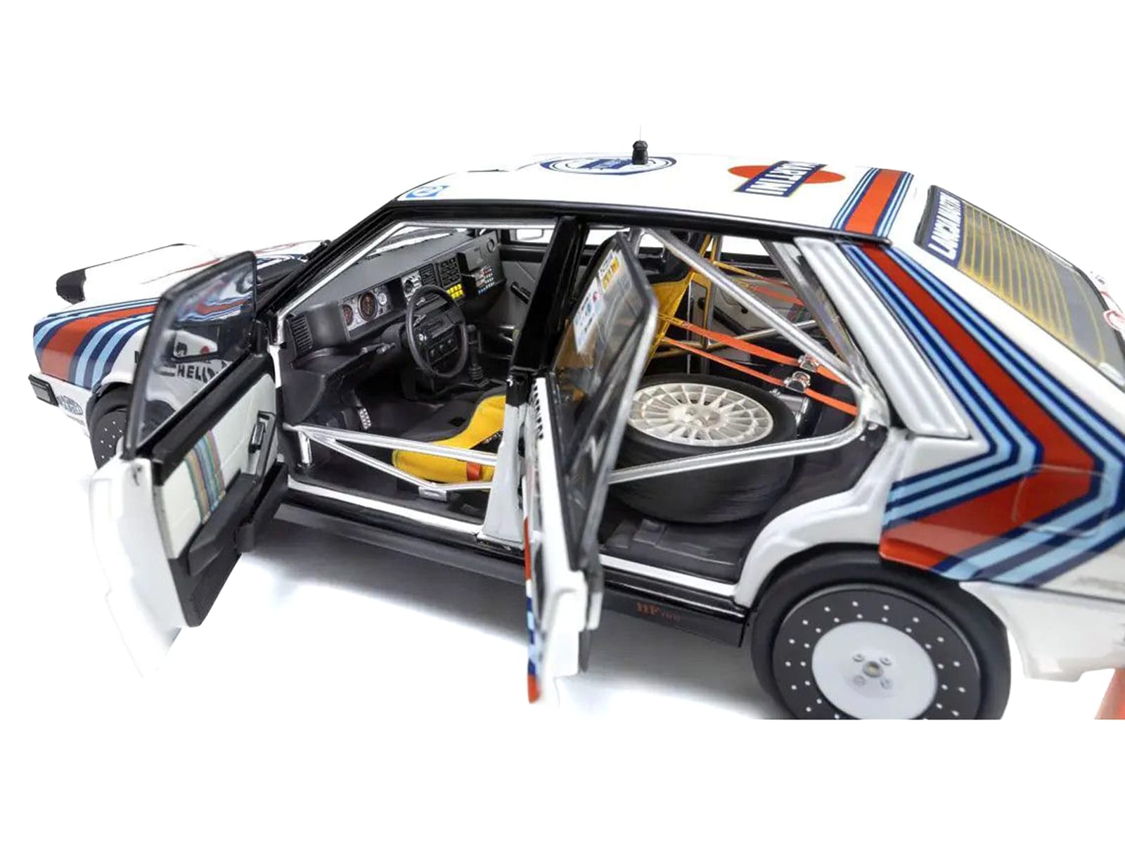 Lancia Delta HF 4WD #3 Bruno Saby - Jean-Francois Fauchille "Martini Racing" Winner "Rally Monte Carlo" (1988) 1/18 Diecast Model Car by Kyosho - Image 4