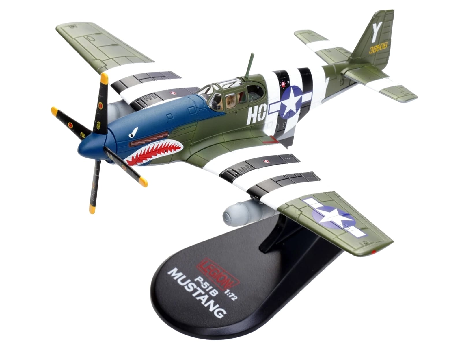 North American P-51B Mustang Aircraft "John Bennett 487th Fighter Squadron 352nd Fighter Group Blue-Nosed Bastards of Bodney RAF Bodney" (1944) United States Army Air Forces 1/72 Diecast Model Airplane by Legion - Image 5