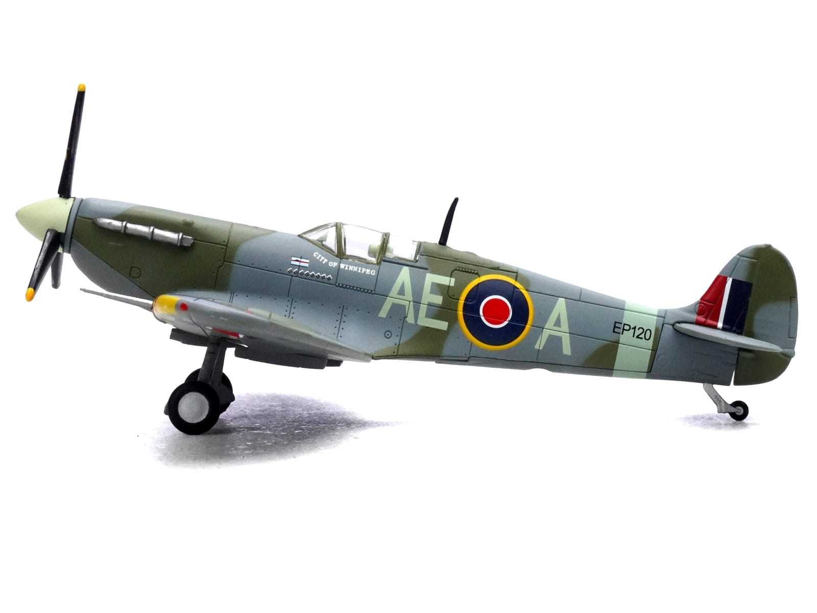 Supermarine Spitfire Mk Vb Fighter Aircraft "EP120 Flight Lieutenant James 'Jeff' Northcott No. 402 City of Winnipeg Squadron" (1943-1944) Royal Canadian Air Force 1/72 Diecast Model by Legion - Image 2