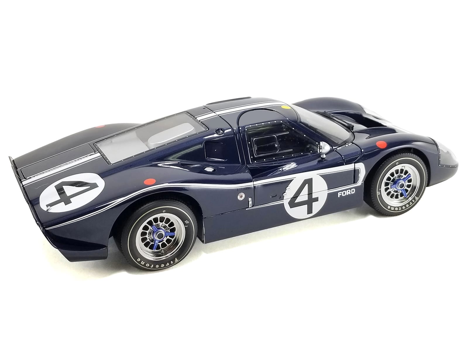 Ford GT40 MKIV #4 Denny Hulme - Lloyd Ruby "Holman & Moody" "24 Hours of Le Mans" (1967) "Masterpiece Collection" 1/12 Diecast Model Car by ACME - Image 5