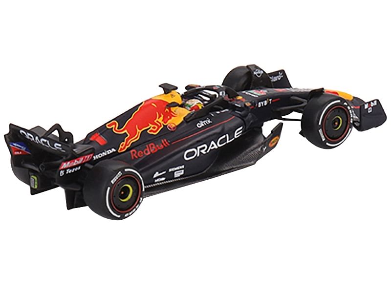 Red Bull Racing RB18 #1 Max Verstappen “Oracle” Winner “Abu Dhabi GP” (2022) Limited Edition 1/64 Diecast Model Car by True Scale Miniatures