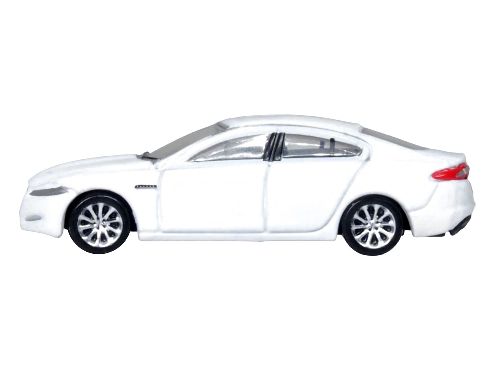 Jaguar XF RHD (Right Hand Drive) Polaris White 1/148 (N) Scale Diecast Model Car by Oxford Diecast - Image 2