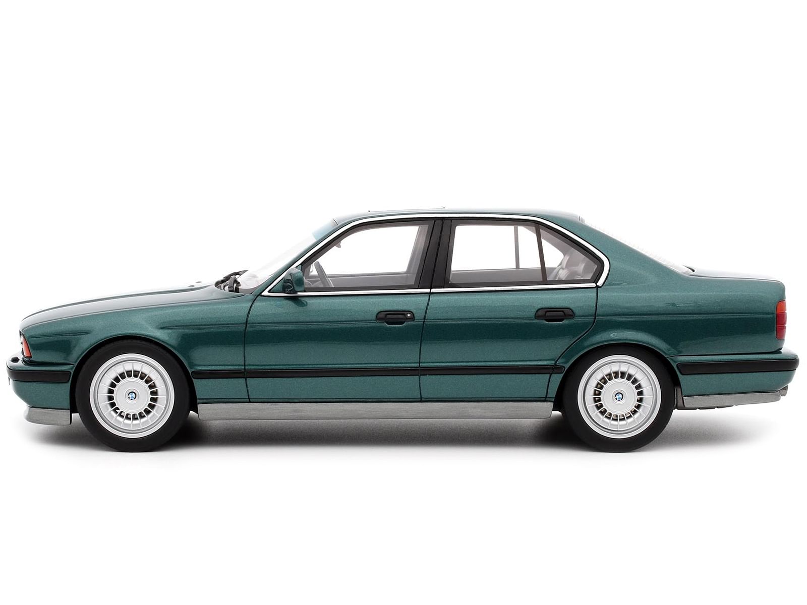 1991 BMW M5 E34 Lagoon Green Metallic “Cecotto” Limited Edition to 3000 pieces Worldwide 1/18 Model Car by Otto Mobile