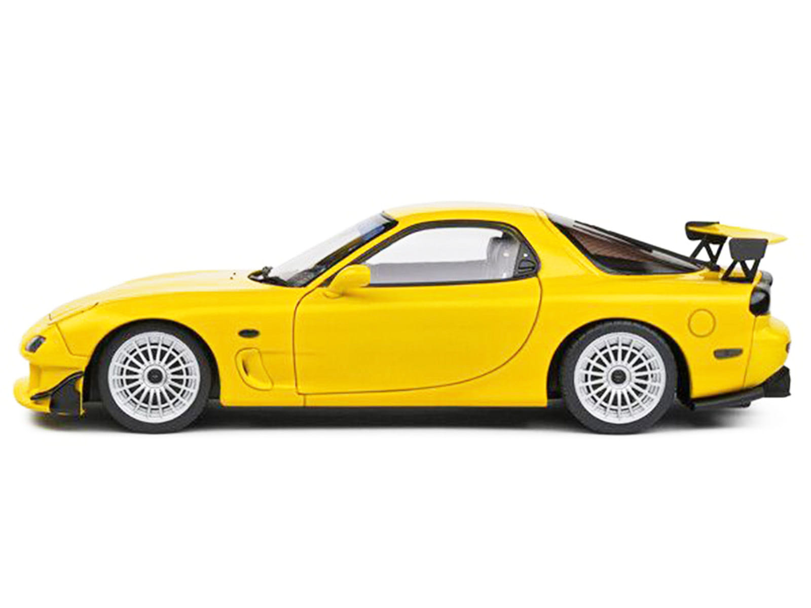 1994 Mazda RX7 Type RS (FD3RS) RHD (Right Hand Drive) Yellow 1/18 Diecast Model Car by Solido - Image 4