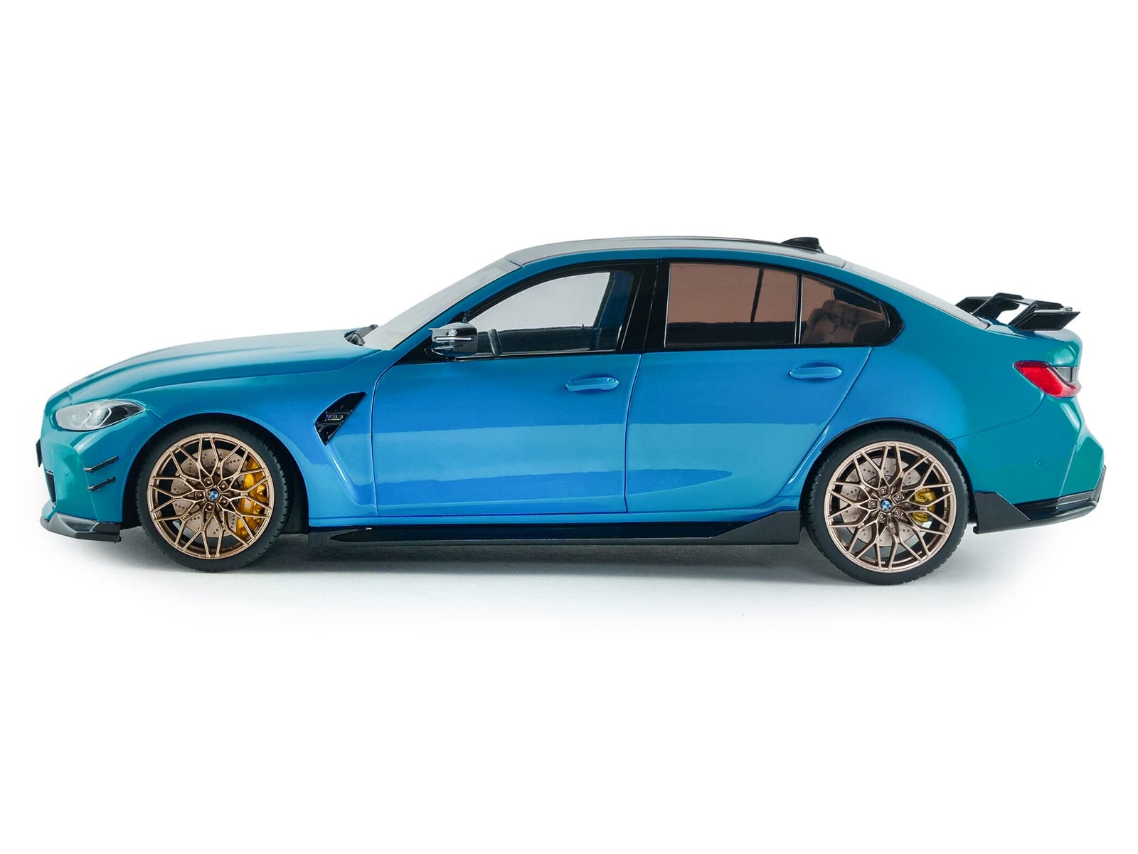 2024 BMW M3 Competition Daytona Beach Blue with Carbon Top 1/18 Diecast Model Car by Solido - Image 3