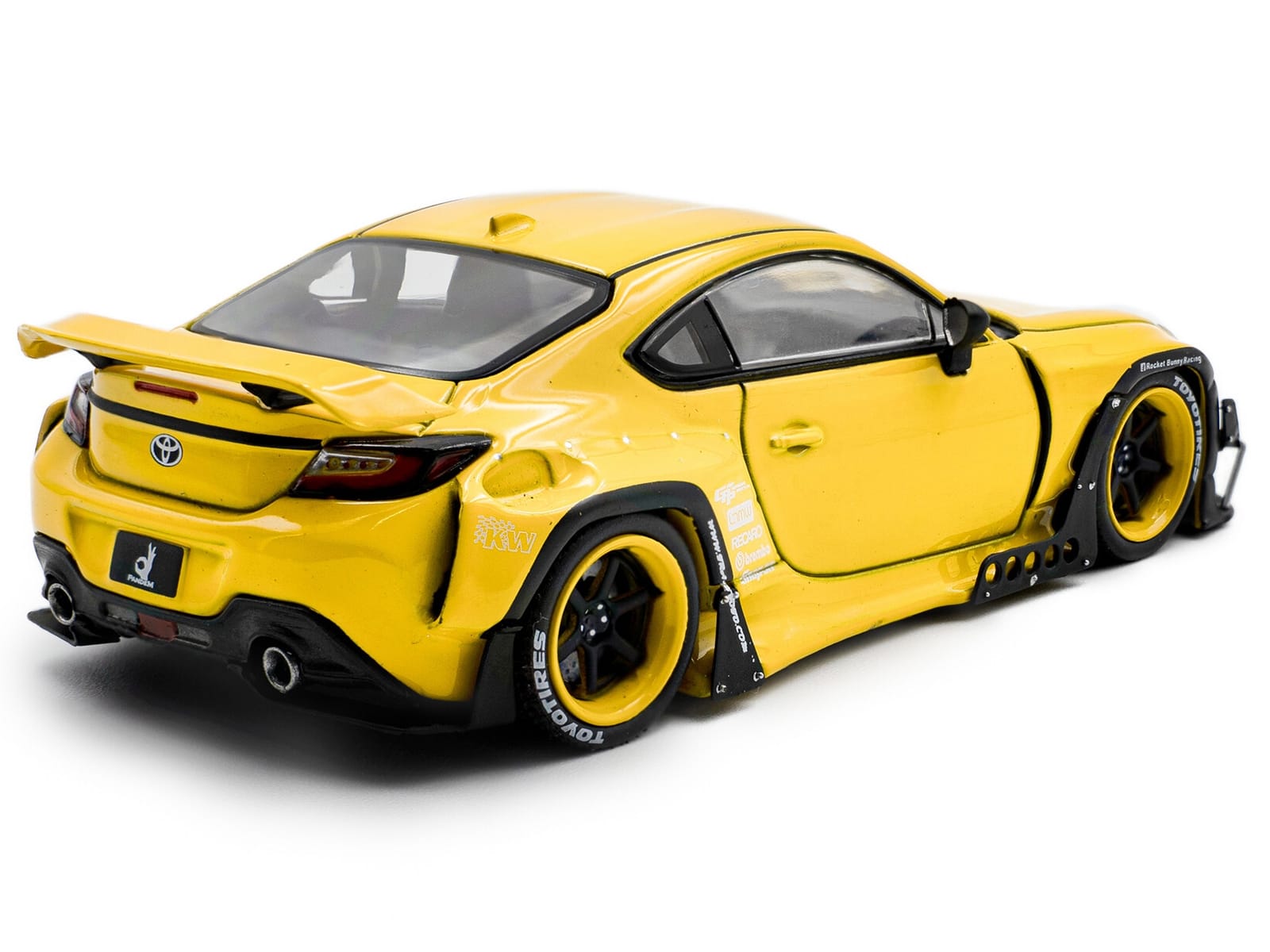 2022 Toyota Pandem GR86 Yellow 1/43 Diecast Model Car by Solido - Image 3