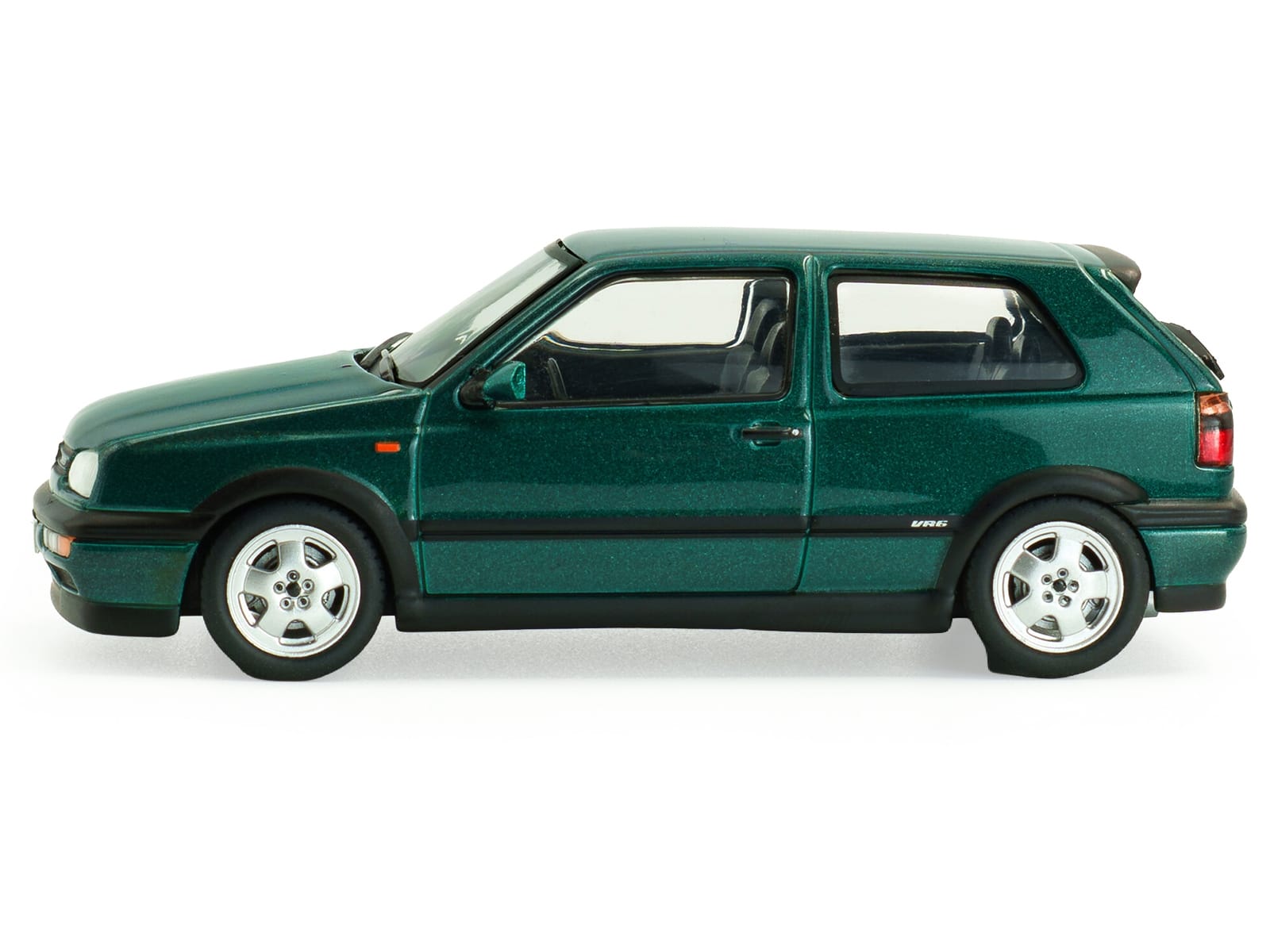 1994 Volkswagen Golf MKIII VR6 Dragon Green Pearl 1/43 Diecast Model Car by Solido - Image 2