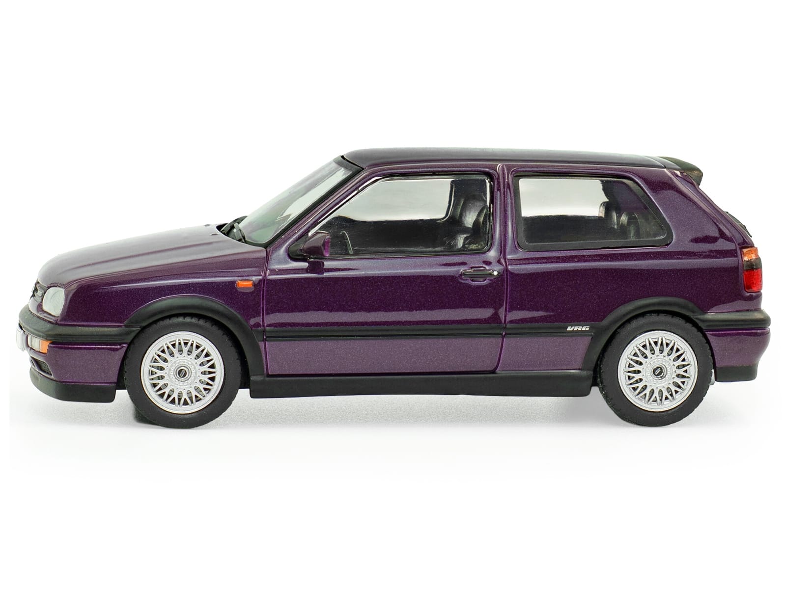 1994 Volkswagen Golf MKIII VR6 Purple Metallic 1/43 Diecast Model Car by Solido - Image 2