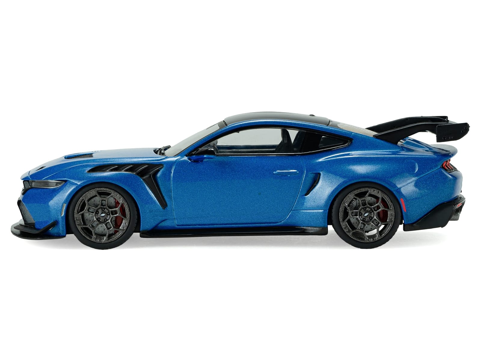 2025 Ford Mustang GTD Indulgent Blue Metallic with Black Top 1/43 Diecast Model Car by Solido - Image 2