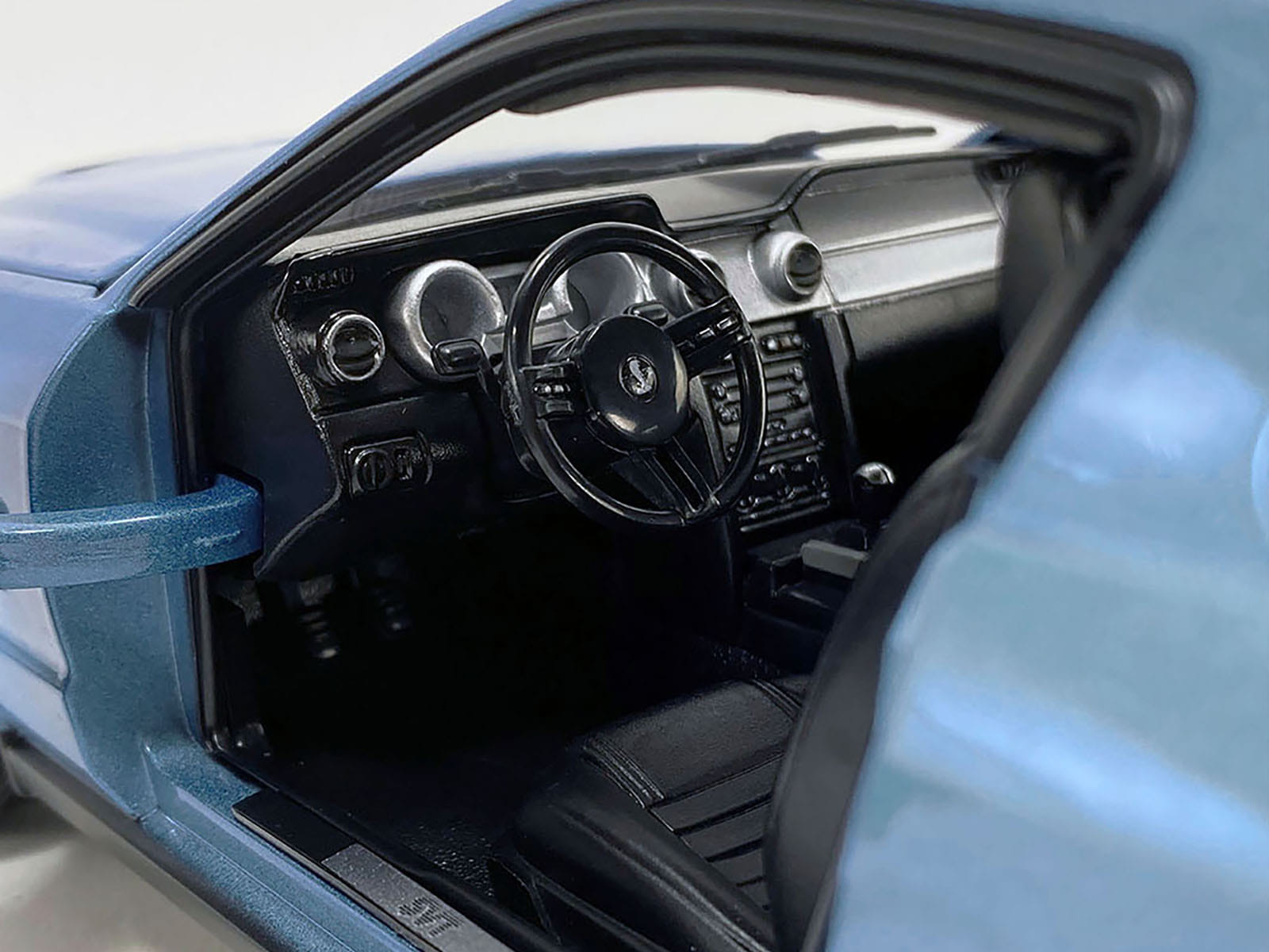 2007 Ford Shelby GT500 Windveil Blue Metallic "Shelby Collectibles" Series 1/18 Diecast Model Car by ACME - Image 4