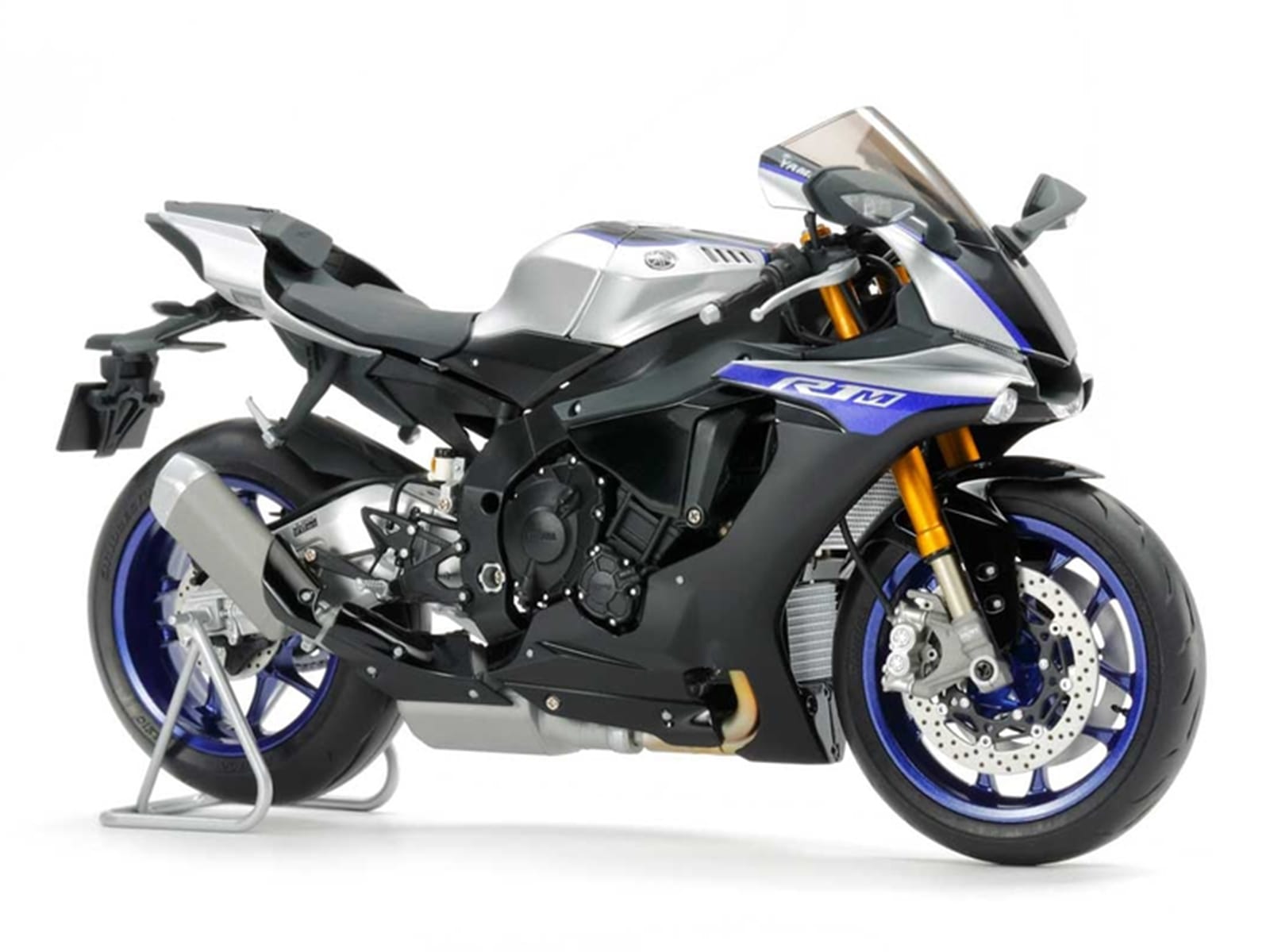Model Kit Yamaha YZF-R1M Motorcycle 1/12 Scale Model by Tamiya - Image 2