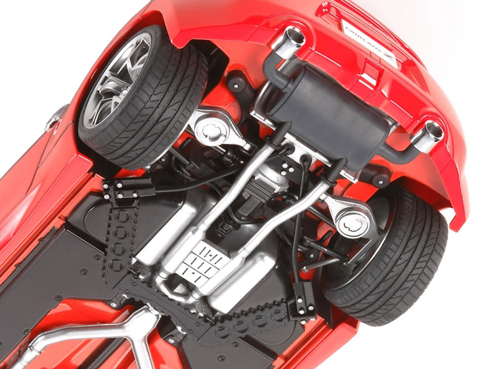 Model Kit Nissan 370Z (Fairlady Z) 1/24 Scale Model by Tamiya - Image 5