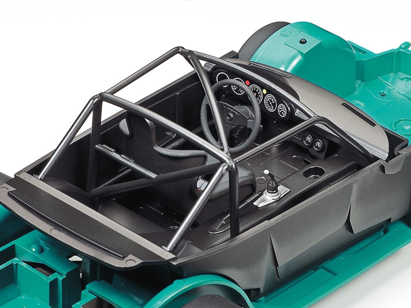 Model Kit Porsche 934 Turbo RSR "Vaillant-Kremer" 1/24 Scale Model by Tamiya - Image 3