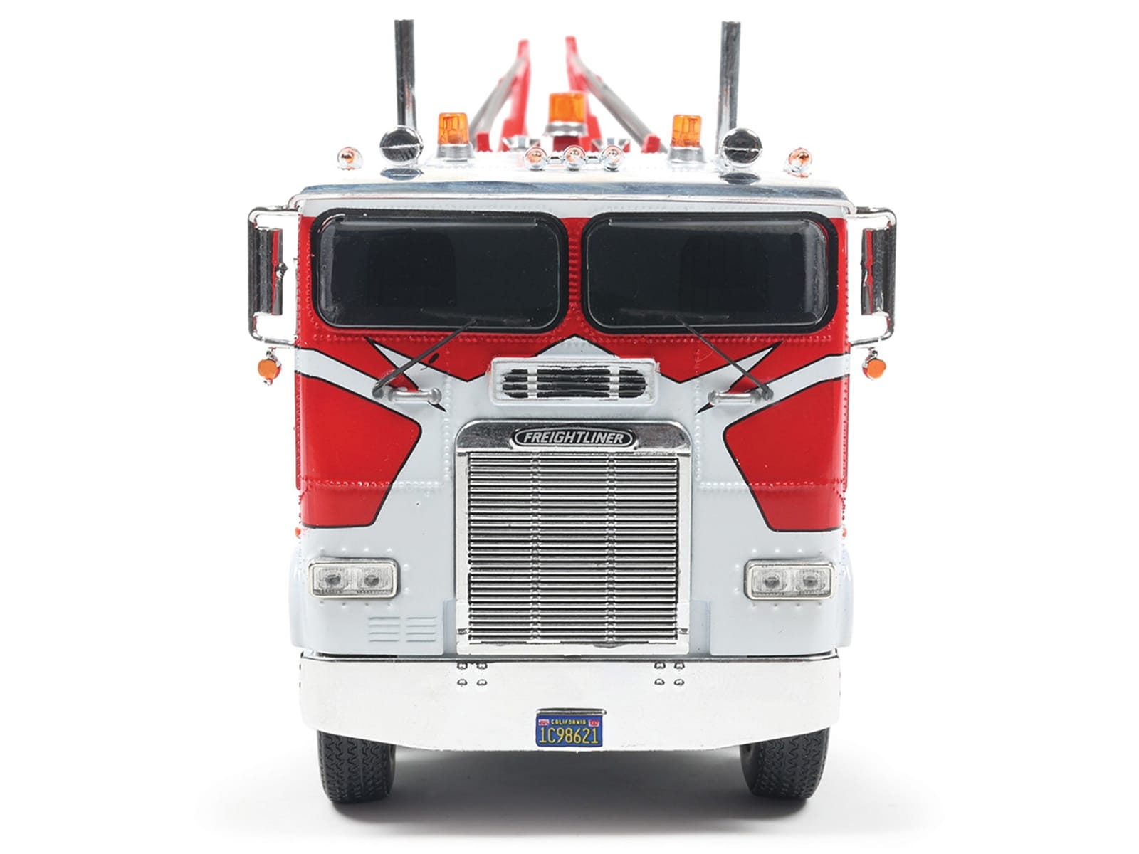 1987 Freightliner FLA Tow Truck Red and White 1/43 Diecast Model by IXO Models - Image 3