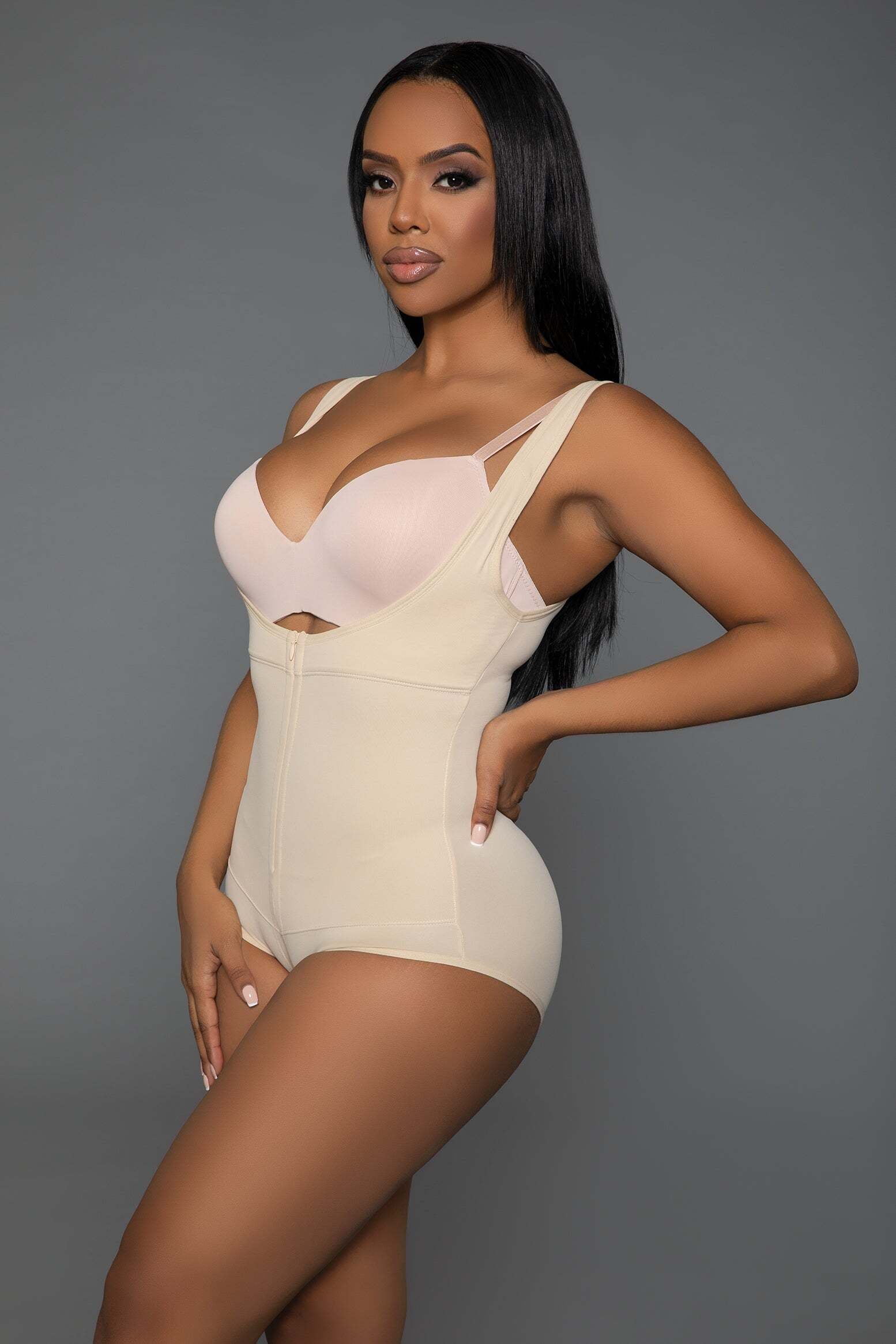 2375 Keep It Tight Bodysuit Shaper - Image 6