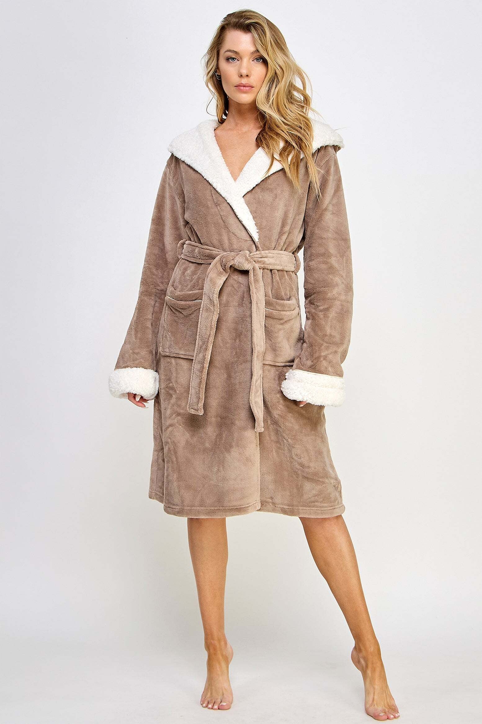 2482 Sydney Robe - Image 2