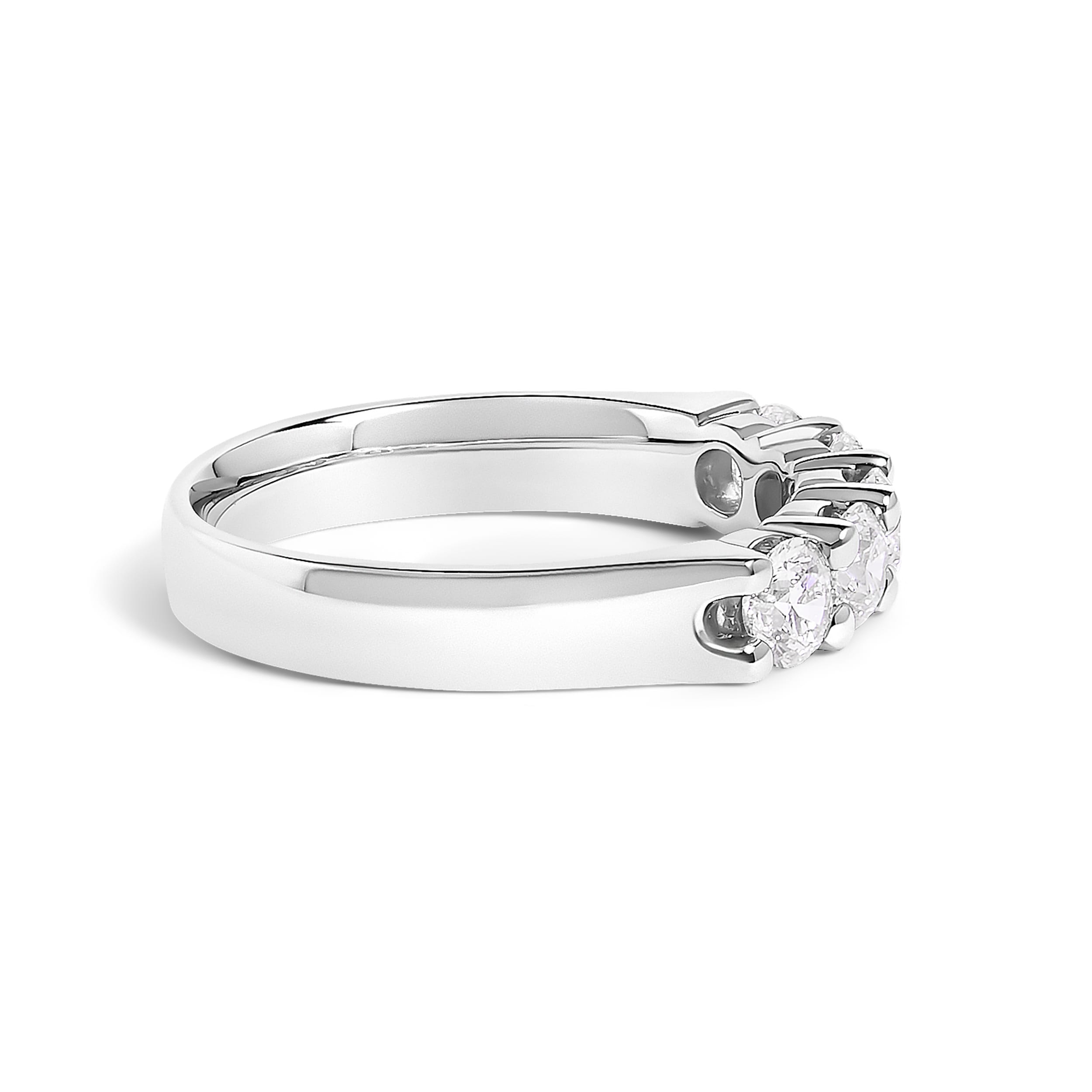 14K White Gold 1.00 Cttw Diamond 5 Stone Band Ring - Image 2