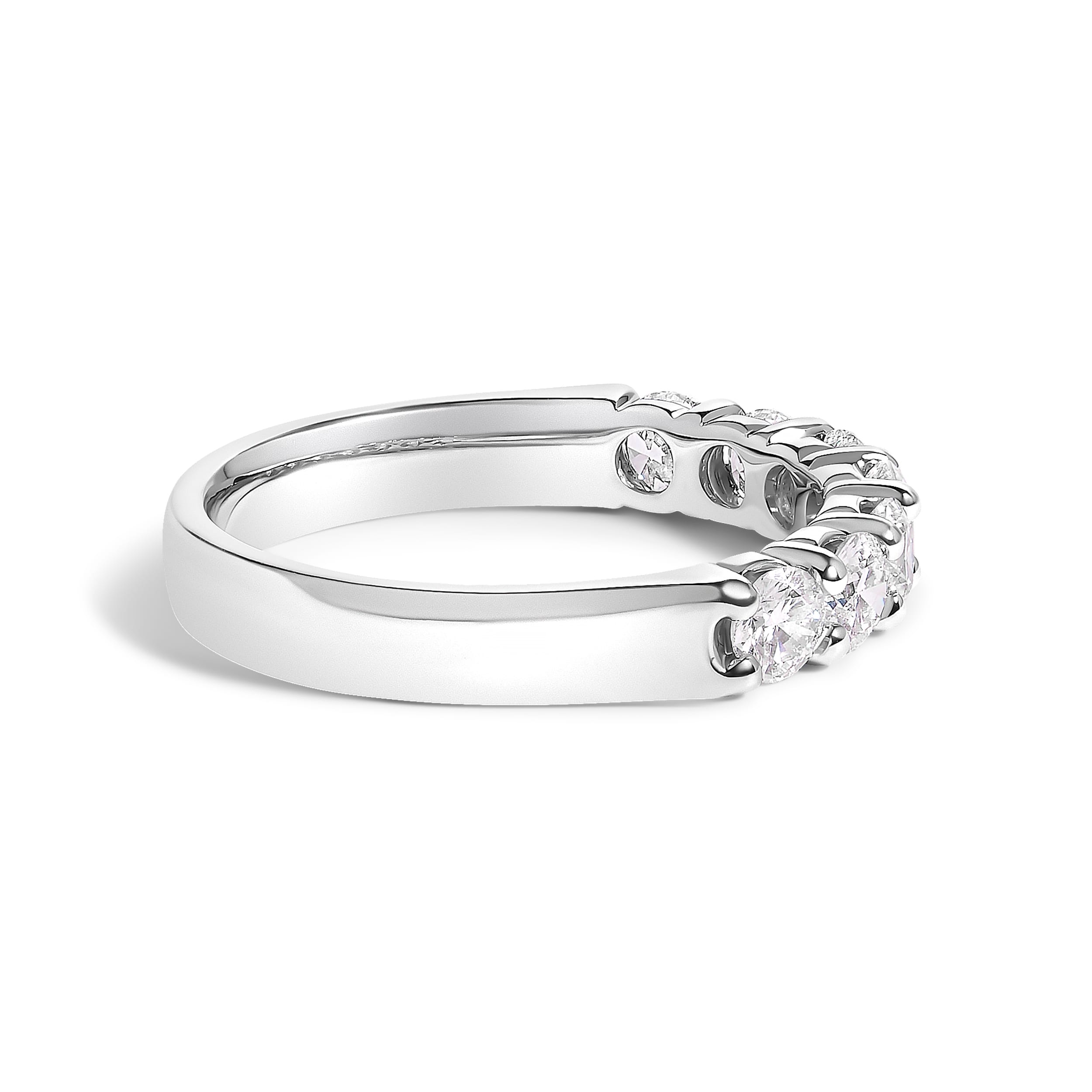 14K White Gold 1.0 Cttw Diamond 7 Stone Band Ring - Image 2