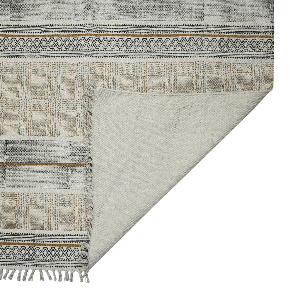 2' X 3' Ivory Black and Brown Geometric Flatweave Handmade Worn Faded Area Rug With Fringe - Image 5