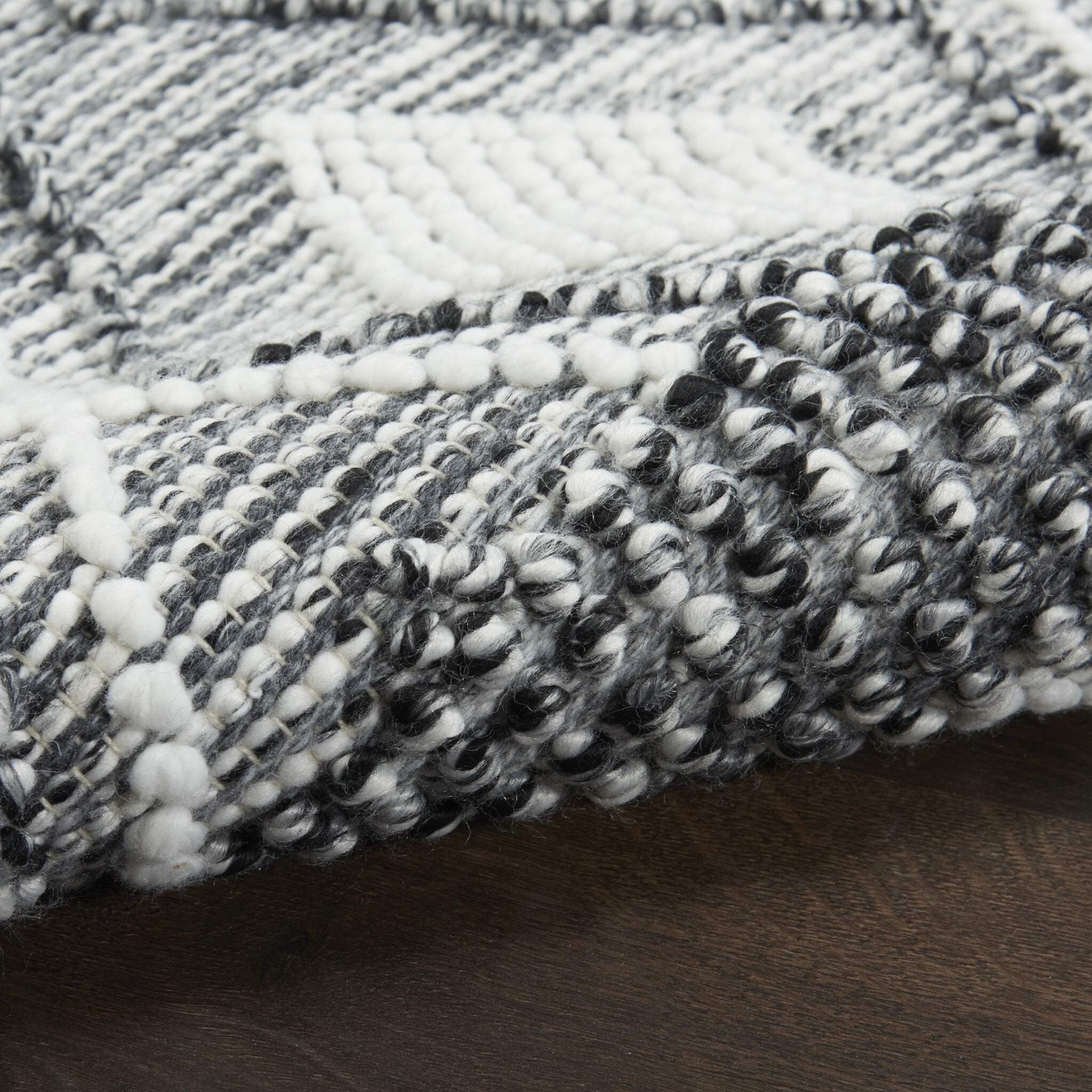 8' Gray and Ivory Geometric Hand Woven Runner Rug With Fringe - Image 7