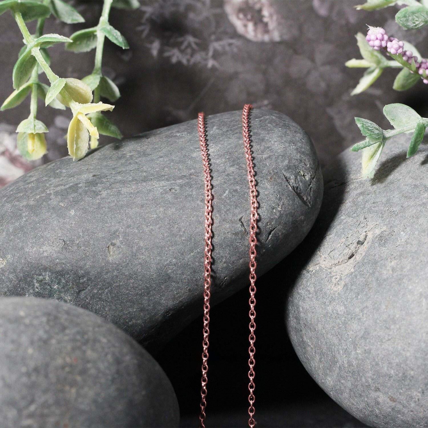18k Rose Gold Round Oval Link Chain (1.50 mm) - Image 4