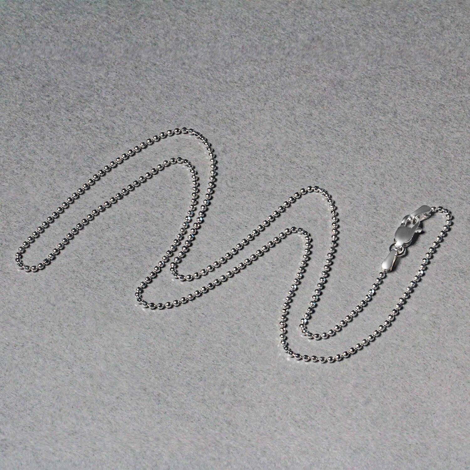 14k White Gold Diamond-Cut Bead Chain (1.10 mm) - Image 4