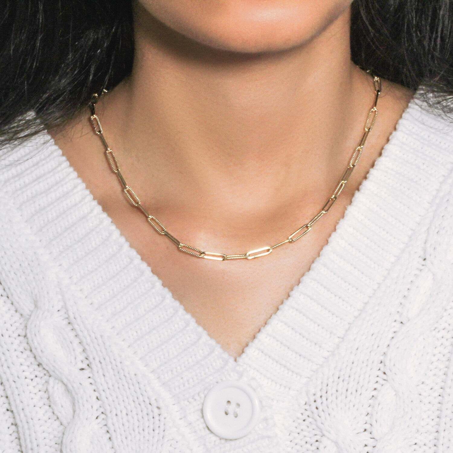 14k Yellow Gold Textured Paperclip Chain (3.5 mm) - Image 6