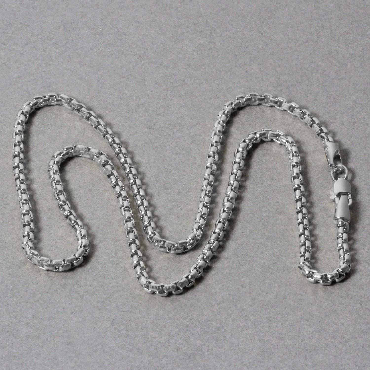 14k White Gold Round Box Chain (2.5 mm) - Image 3