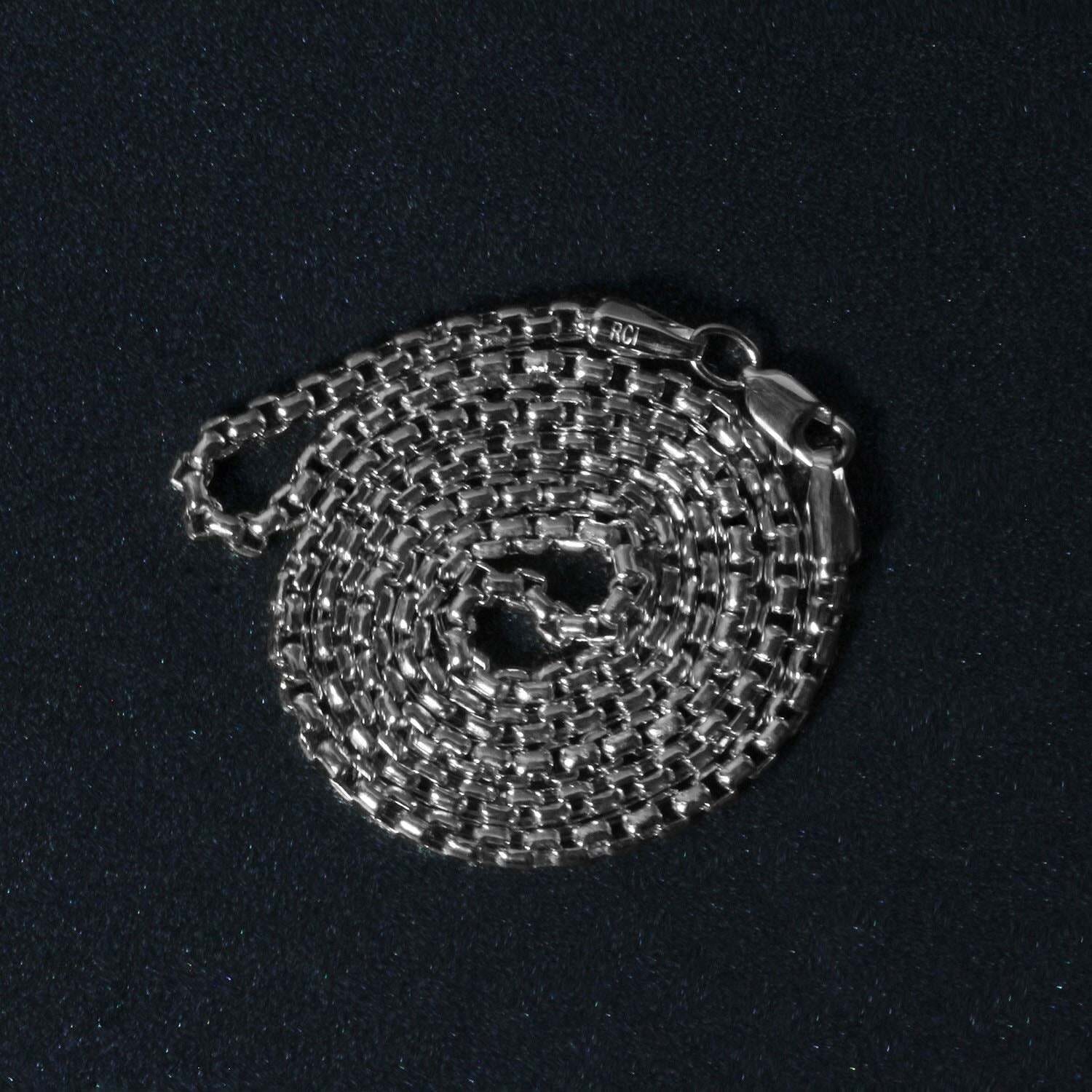 14k White Gold Round Box Chain (2.5 mm) - Image 4